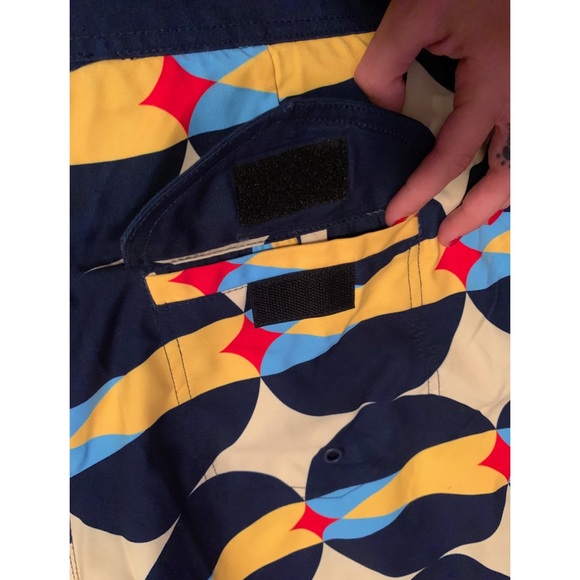 🌻 .•2 For $10•. 32 Swim Trunks Paradise City - Picture 4 of 5